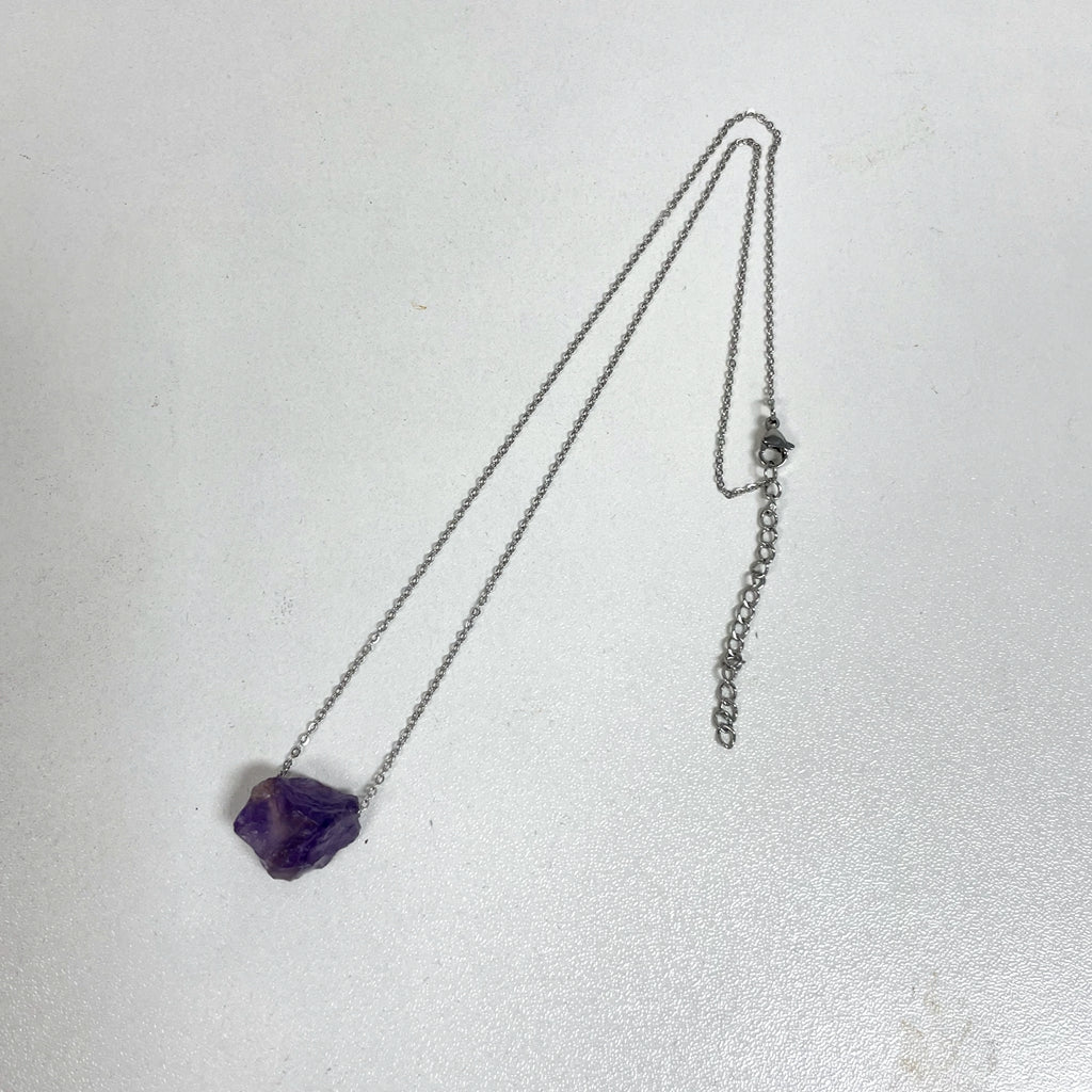 Ciondolo in ametista con catena argentata