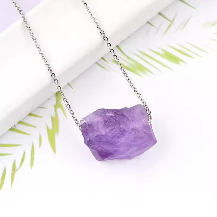 Ciondolo in ametista con catena argentata
