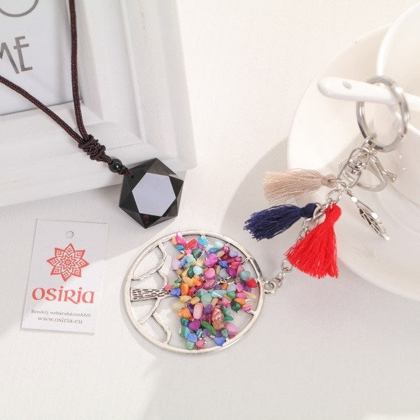 Collana con ciondolo in ossidiana nera