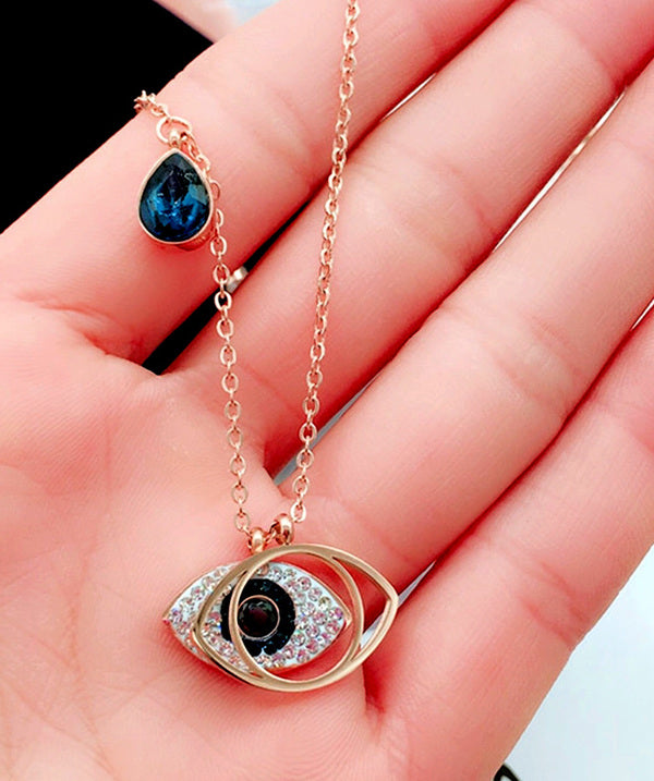Ciondolo a forma di occhio