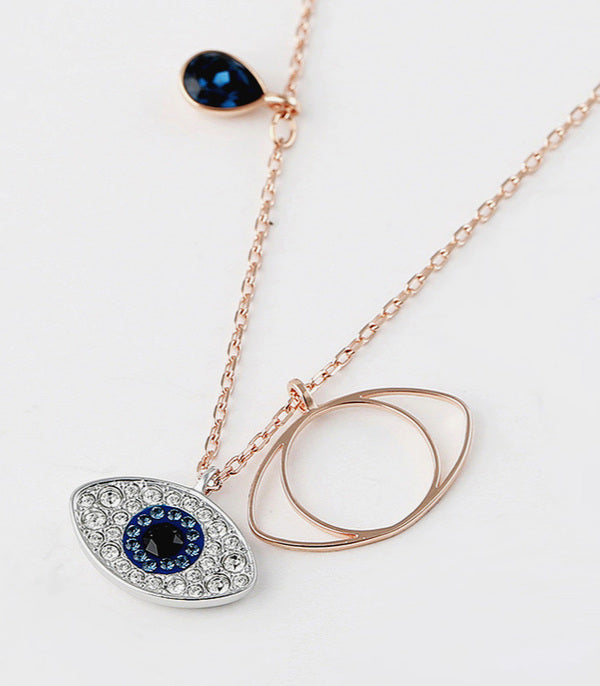 Ciondolo a forma di occhio