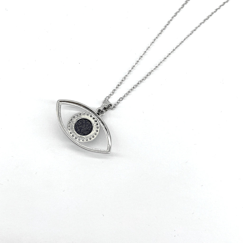 Collana con occhio di Horus in pietra d'oro blu