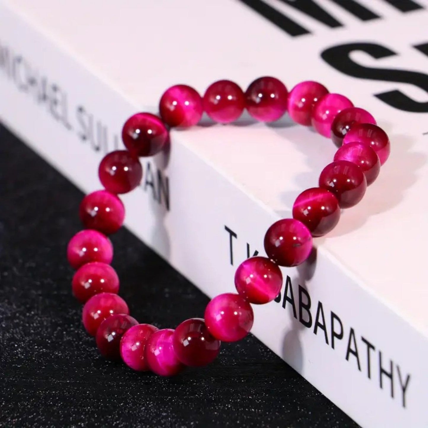 Bracciale con occhio di tigre rosa